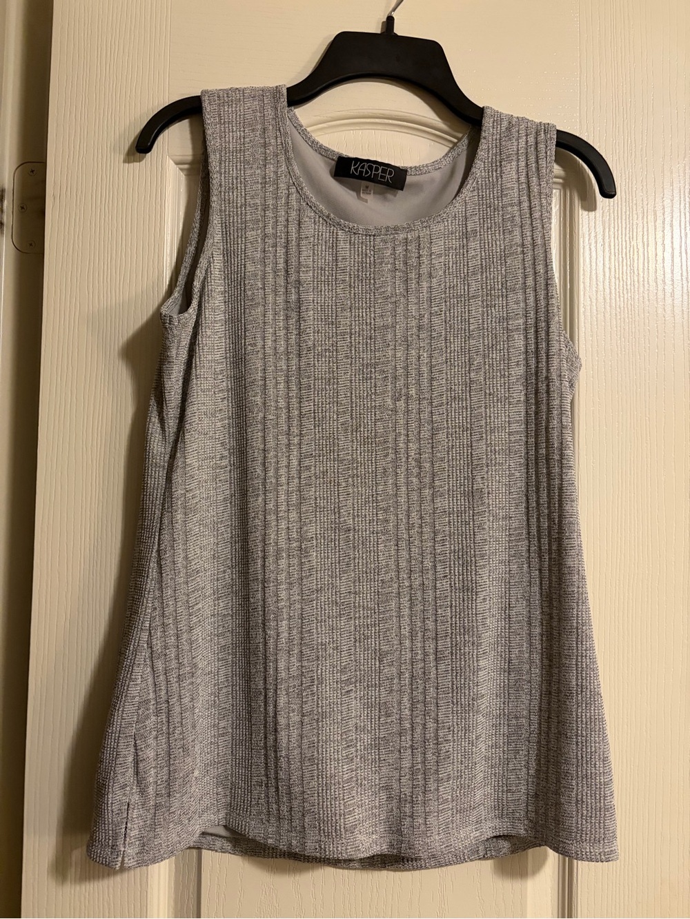 Kasper Gray Textured Sleeveless Shell Top Size Medium